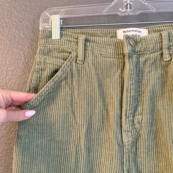 REFORMATION • Wilder painter high rise wide leg corduroy pants - 27 - moss green - Picture 5 of 9